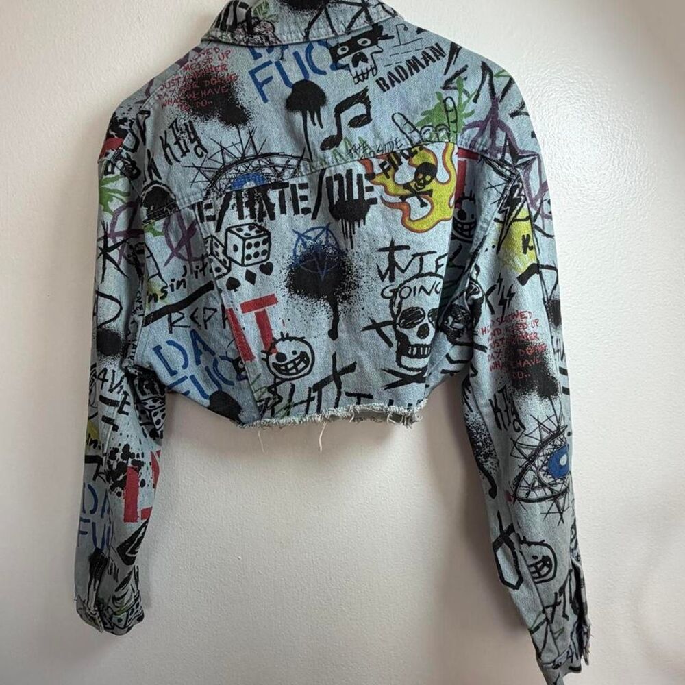 Jaded-london Graffiti Print Cropped Cotton Twill Trucker Jacket US 6 Y2k Grunge - Picture 3 of 8